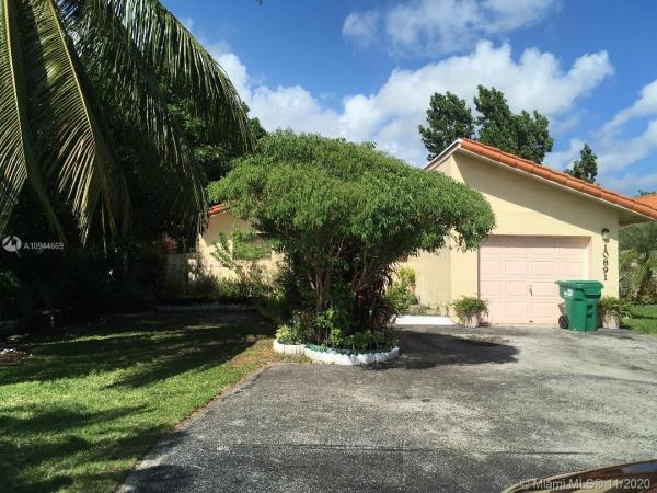 Brandonwoods, 10891 SW 159th Ter, Palmetto Estates, Florida 33157, image 2
