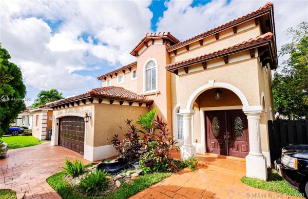 Monaco Estates At Kendall, 16235 SW 95th St, The Hammocks, Florida 33196, image 2