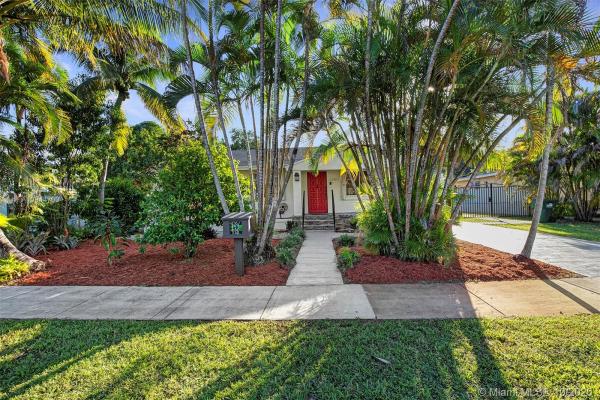 Central Miami, 6780 N Waterway Dr, Coral Terrace, Florida 33155, image 2
