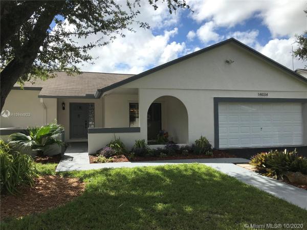 Caravel Country, 14034 SW 107th Ter, The Hammocks, Florida 33186, image 2