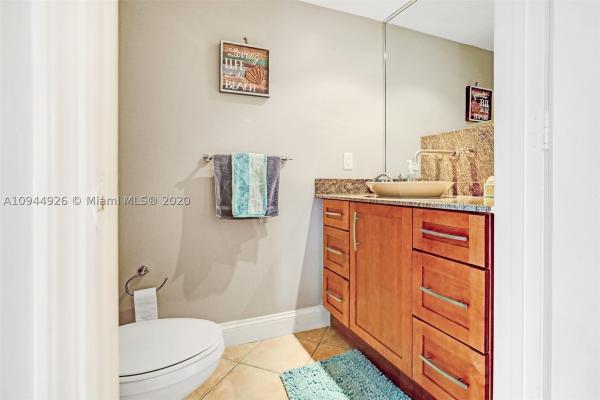 Brickell Terrace, 1918 Brickell Ave #204, Miami, Florida 33129, image 2