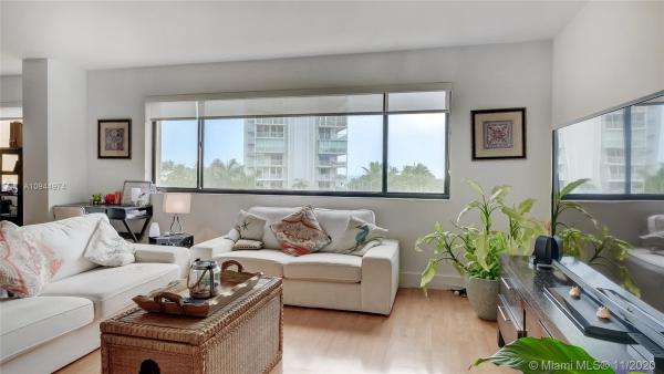 Bahia Mar Of Key Biscayne, 650 Ocean Dr #5C, Key Biscayne, Florida 33149, image 2