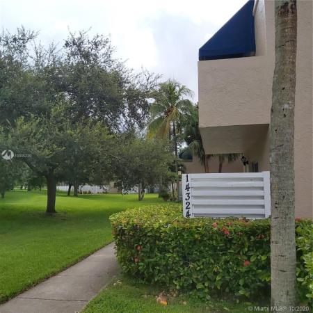Arbor Courts, 14324 SW 96th Ln #14324, The Hammocks, Florida 33186, image 2