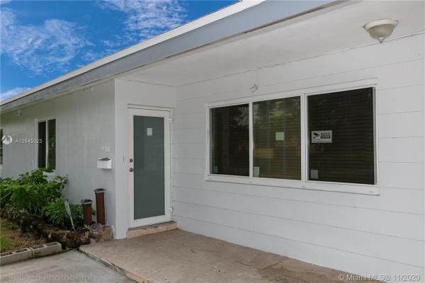 Fairway Park, 9910 SW 161st St, Palmetto Estates, Florida 33157, image 2