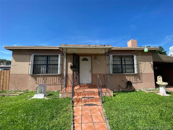 Silver Bluff Gardens, 2710 SW 34th Ave #2710, Miami, Florida 33133, image 2