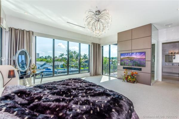 Sans Souci Estates, 2040 NE 121st Rd, North Miami, Florida 33181, image 2