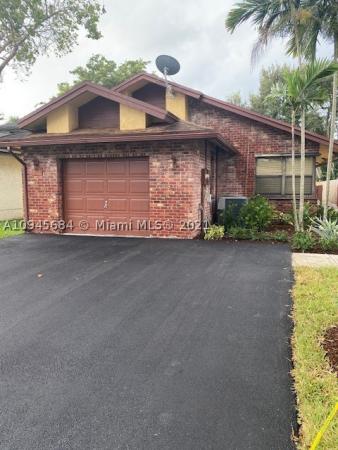 Homes Of Lakeridge, 593 NE Lakeside Cir, Sunrise, Florida 33326, image 3