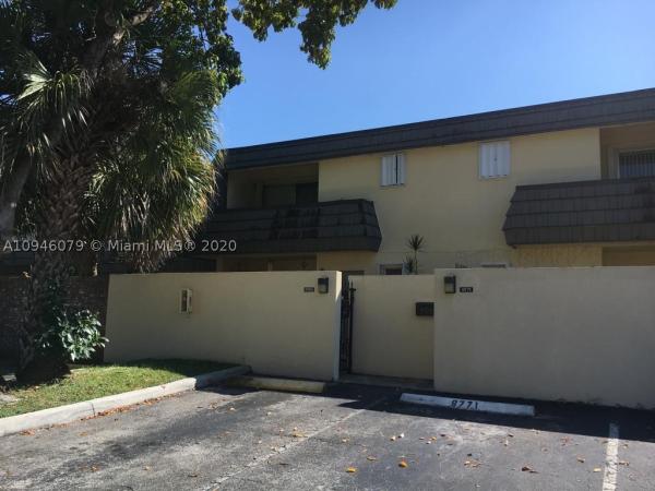 Kendale Lakes Townhouses, 8771 SW 137th Ave #8771, Kendale Lakes, Florida 33183, image 1
