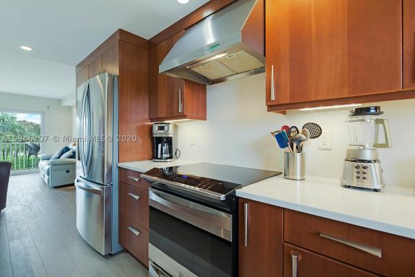 Island Towers, 311 E Ocean Ave #307, Lantana, Florida 33462, image 3