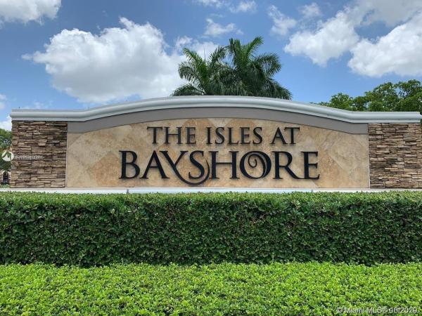 The Shores At Isles Of Bayshore, 9247 SW 227th St #26-2, Cutler Bay, Florida 33190, image 2