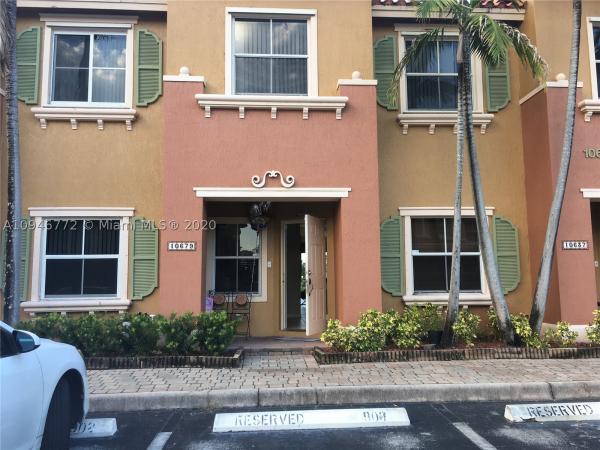 Hampton Isles, 10679 SW 6th St #902, Pembroke Pines, Florida 33025, image 1