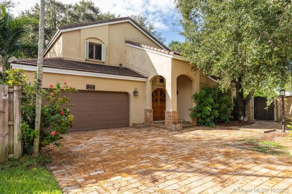 Poinciana At Sunset, 10986 SW 74th St, Kendall, Florida 33173, image 2