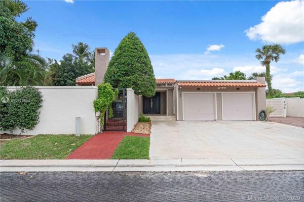 Ocean Walk Place, 107 Sunfish Ln, Jupiter, Florida 33477, image 2