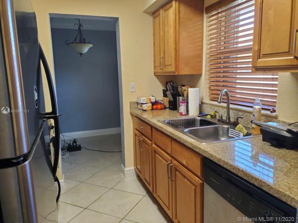Gallowood, 8475 SW 94th St #221E, Kendall, Florida 33156, image 2