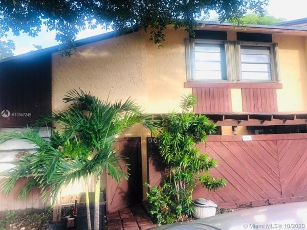 6735 SW 137th Ct #12B, Kendale Lakes, Florida 33183, image 2