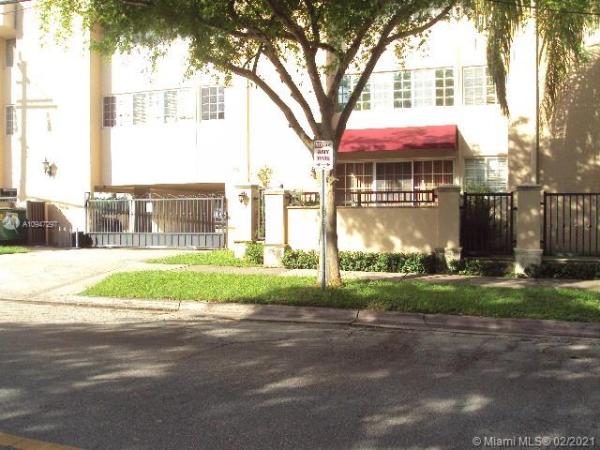Madeira Village, 300 Madeira Ave #401, Coral Gables, Florida 33134, image 2