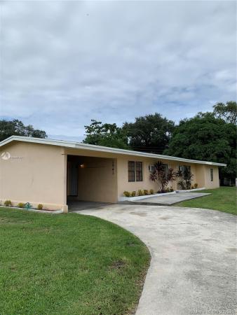 Arch Creek Estates, 1543 NE 148th St, Golden Glades, Florida 33161, image 2