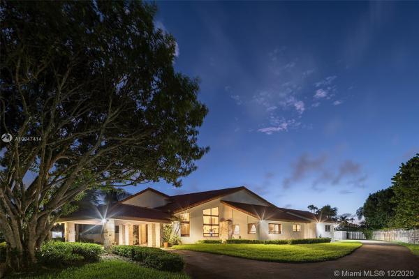 Galloway Glen, 10506 SW 89th Pl, Kendall, Florida 33176, image 2