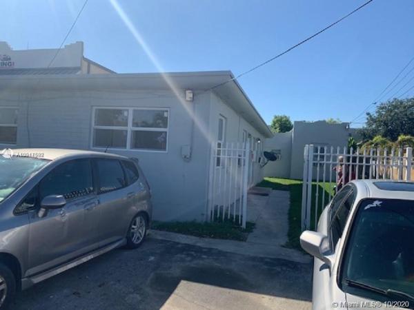 Walkers, 1864 NW 21st St, Miami, Florida 33142, image 2