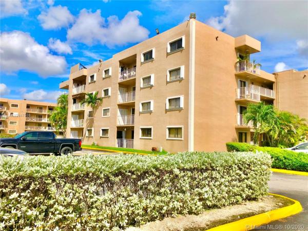 Visions At Fountainbleau Park 1, 8517 NW 7th St #109, Fountainebleau, Florida 33126, image 2