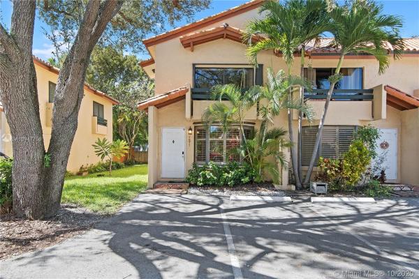 Dadeland Cove, 7877 SW 102nd Ln #7877, Kendall, Florida 33156, image 2