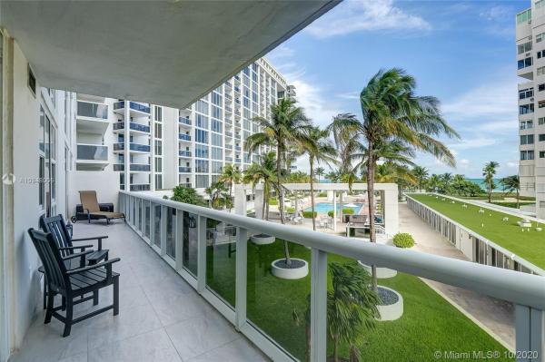 Harbour House, 10275 Collins Ave #220, Bal Harbour, Florida 33154, image 2