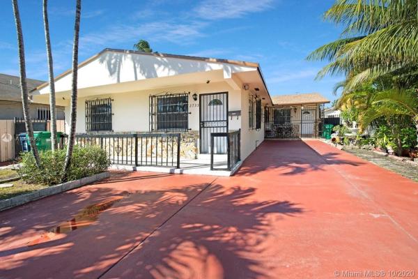 2731 NW 28th St, Unincorporated Dade County, Florida 33142, image 2