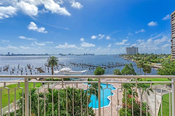 11111 Biscayne Blvd #5G, Miami, Florida 33181, image 1