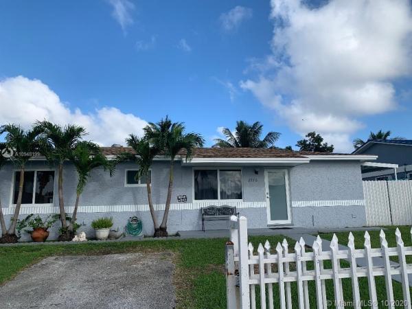Princetonian, 25315 SW 124th Ct, Princeton, Florida 33032, image 2