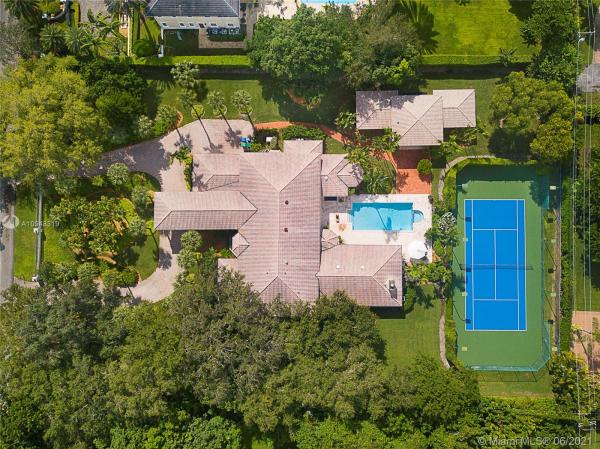 Casa Paradiso, 12100 SW 60th Ct, Pinecrest, Florida 33156, image 2