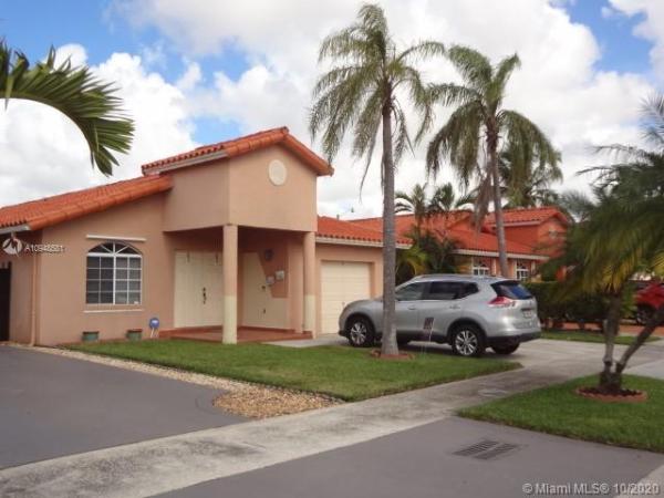Villa Sevilla, University Park, Florida 33185, image 2