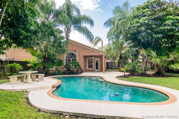 Embassy Trace, 10808 Limeberry Dr, Cooper City, Florida 33026, image 2