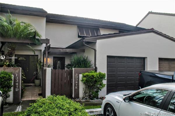 Calusa Point, 13341 SW 88th Ter #E, The Crossings, Florida 33186, image 2