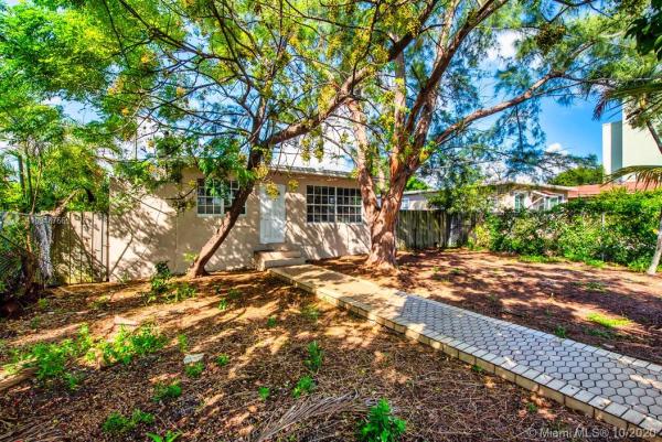 High Point, 520 NW 26th Ave, Miami, Florida 33125, image 2