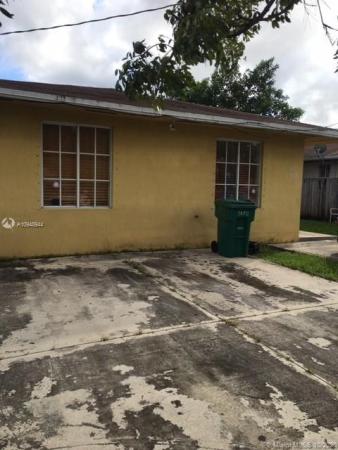 3170 NW 34th St, Unincorporated Dade County, Florida 33142, image 2