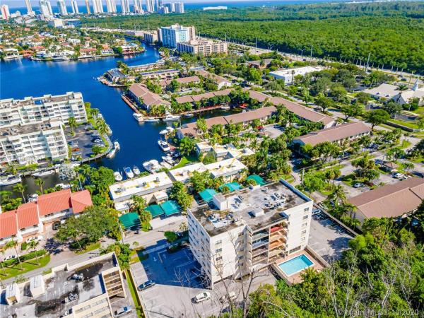 Pine Tower, 16508 NE 26 Ave #202, North Miami Beach, Florida 33160, image 2