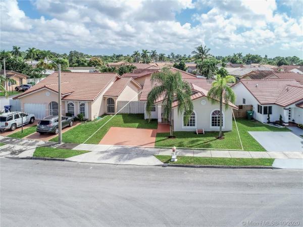 Americas At Miller, 4833 SW 142nd Pl, Kendale Lakes, Florida 33175, image 2