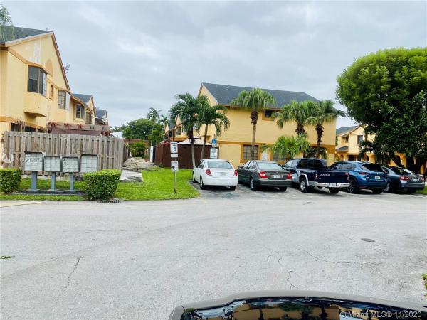 International Princess, 12055 SW 18th St #2-43, Tamiami, Florida 33175, image 1