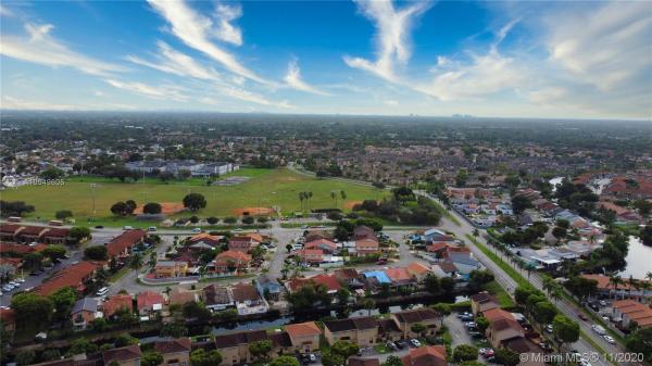 Lambiance Townhomes, 13539 SW 62nd St #129 #3, Kendale Lakes, Florida 33183, image 2