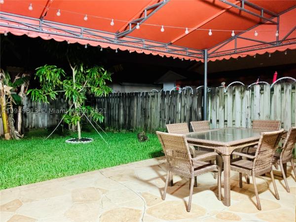Avalon Estates, 14172 NW 87th Ct, Miami Lakes, Florida 33018, image 2