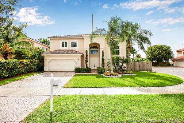 Victoria Parc, 15586 SW 151st Ter, Country Walk, Florida 33196, image 2
