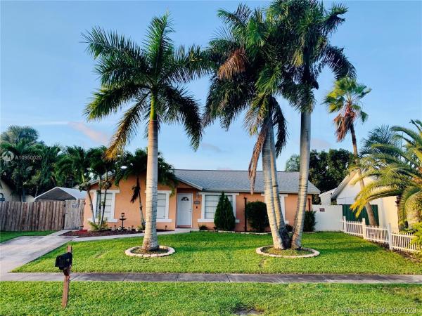 Princetonian, 12365 SW 255th Ter, Princeton, Florida 33032, image 2
