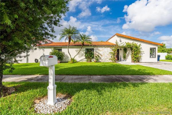 Tamiami Homes, 340 SW 122nd Ct, Tamiami, Florida 33184, image 2