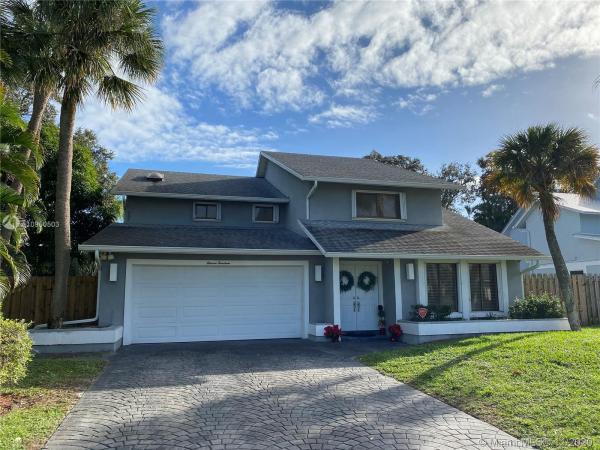 Rainwood West, 1114 W Rainwood Cir W, Palm Beach Gardens, Florida 33410, image 2
