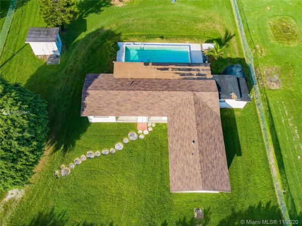 Sweetwater Estates, 100 NW 120th Ave, Tamiami, Florida 33182, image 2