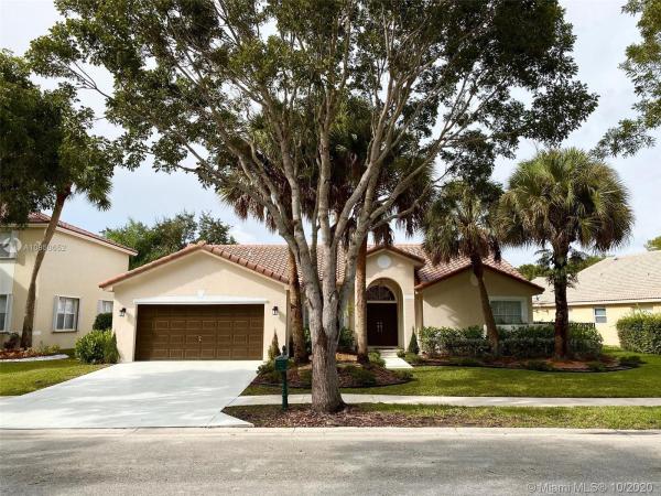 Waterford Landing At Country Isles, 1961 S Landing Way, Weston, Florida 33326, image 1