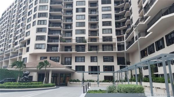Brickell Key Two, 540 Brickell Key Dr #215, Miami, Florida 33131, image 2