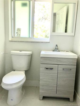 Pinewood Park, 827 NW 114th St, Pinewood, Florida 33168, image 1