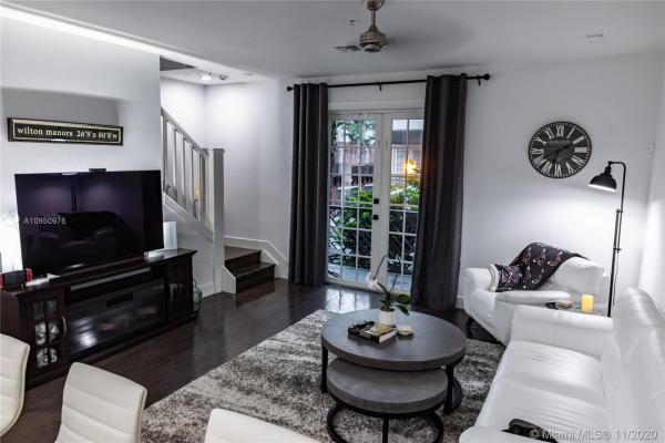 Belle Isle, 2273 NE 9th Ave, Wilton Manors, Florida 33305, image 2