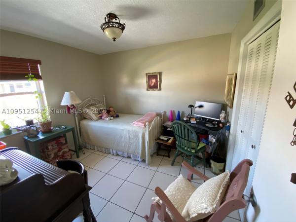 Palm Springs Garden, 120 Royal Palm Rd #301, Hialeah Gardens, Florida 33016, image 3